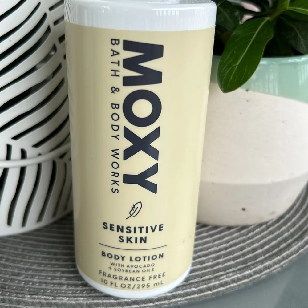 🩶5/$30 Moxy Bath & Body Works Sensitive Skin Body Lotion NEW